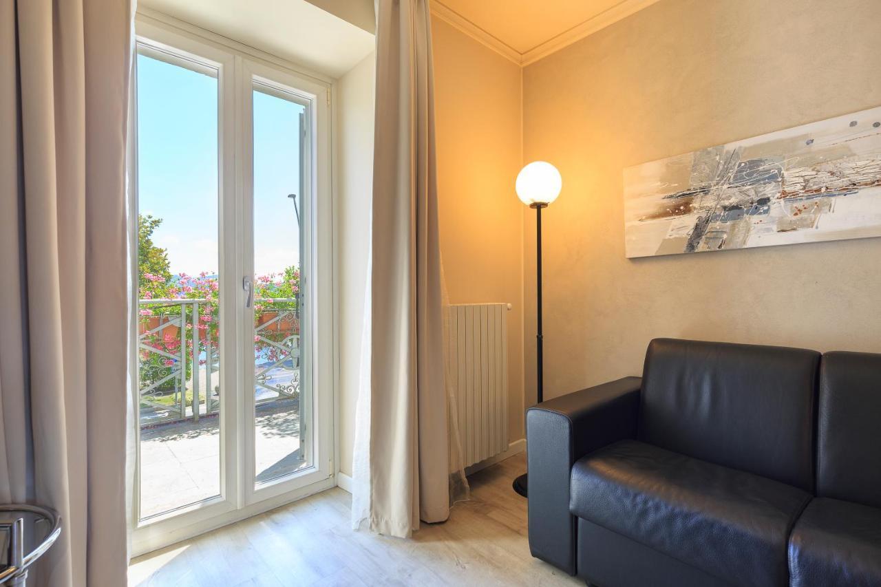 Casa Alle Colonne By Hotel Ancora Verbania Zewnętrze zdjęcie